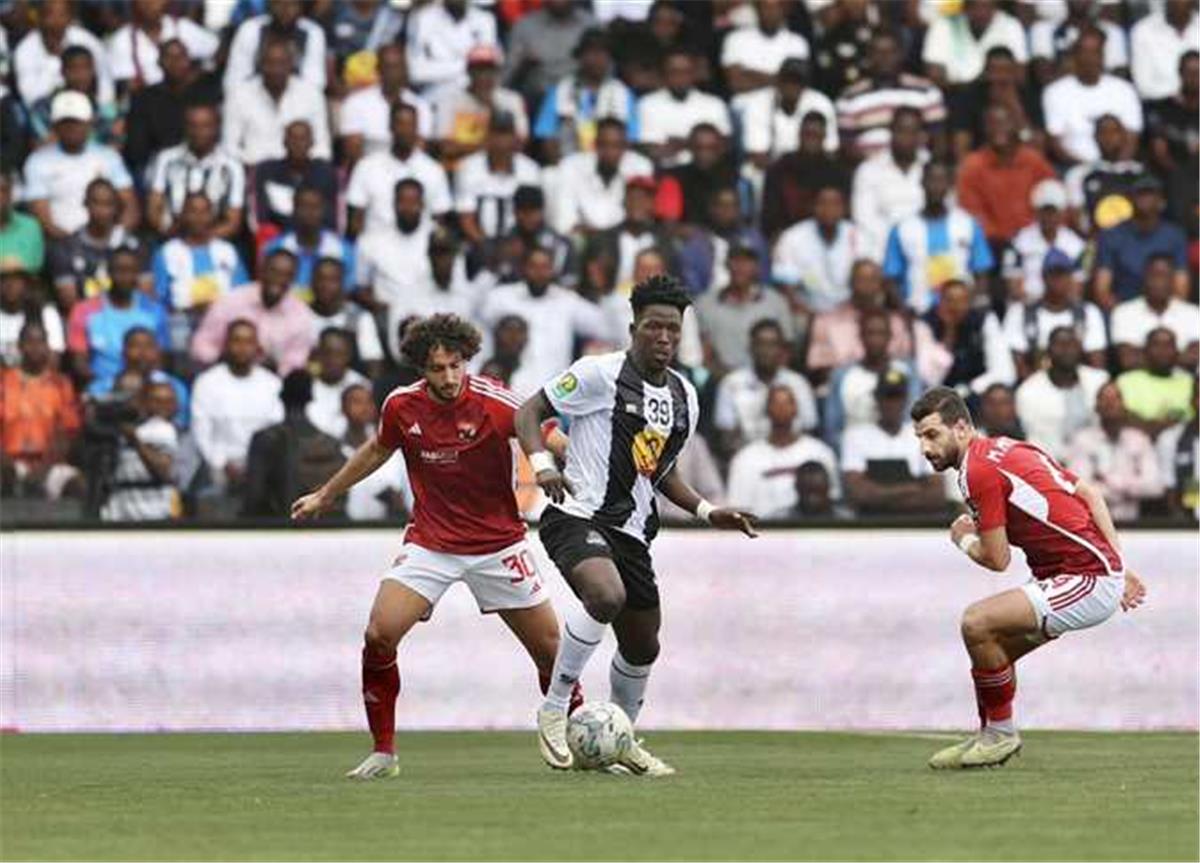 وسام أبو علي يقود تشكيل الأهلي أمام مازيمبي الكونغولي في دوري أبطال أفريقيا
