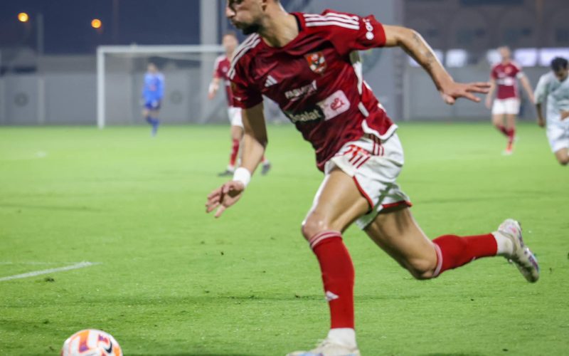 أبو علي ورضا سليم يقودان تشكيل الأهلي الرسمي ضد الاتحاد في الدوري المصري الممتاز 2023-2024